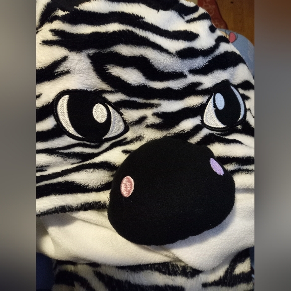 Secret Treasures Sleepwear Wrap Hooded Zebra Print Snug Adult Wearable Blanket - Picture 3 of 10